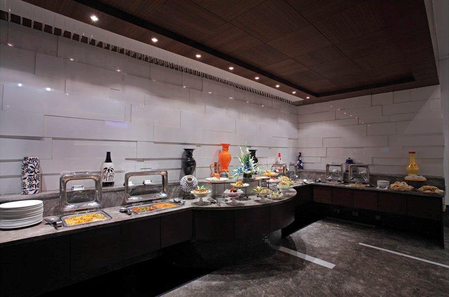 S.K Premium Park Hotel New Delhi Exterior photo